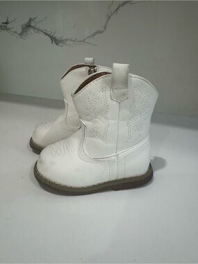 Kids White Cowboy Boots - Classic Western Style